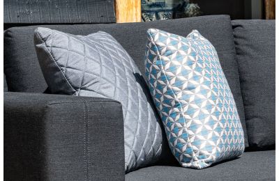 Outdoor fabric range matching scatter cushion - Quilted side (flanelle grey)