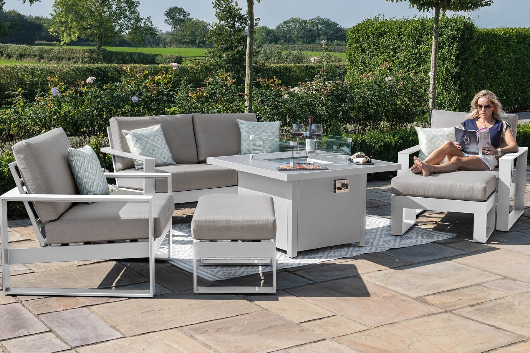 Amalfi rattan lounge set clearance