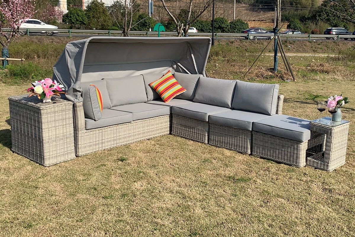 Garden seat hotsell with canopy