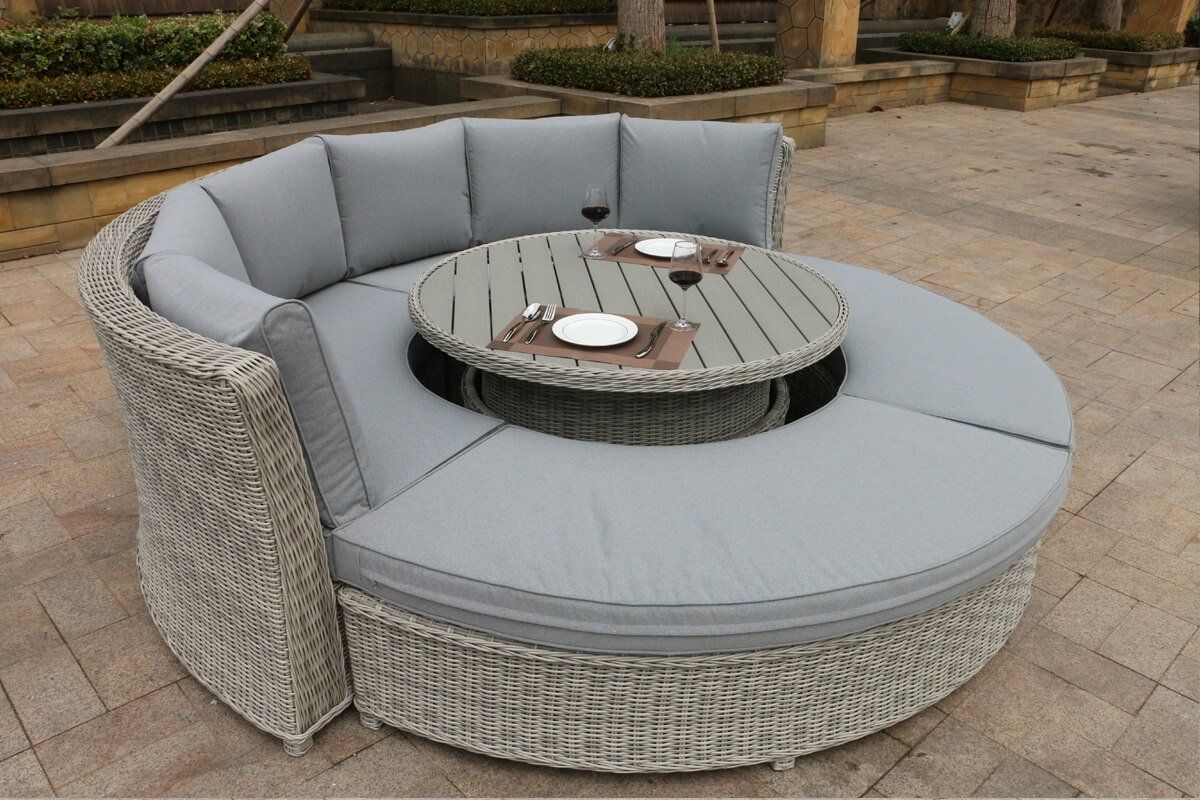Oval outdoor sofa deals