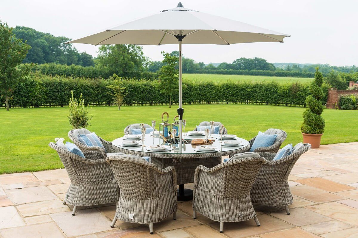 8 seater rattan garden shop furniture with parasol