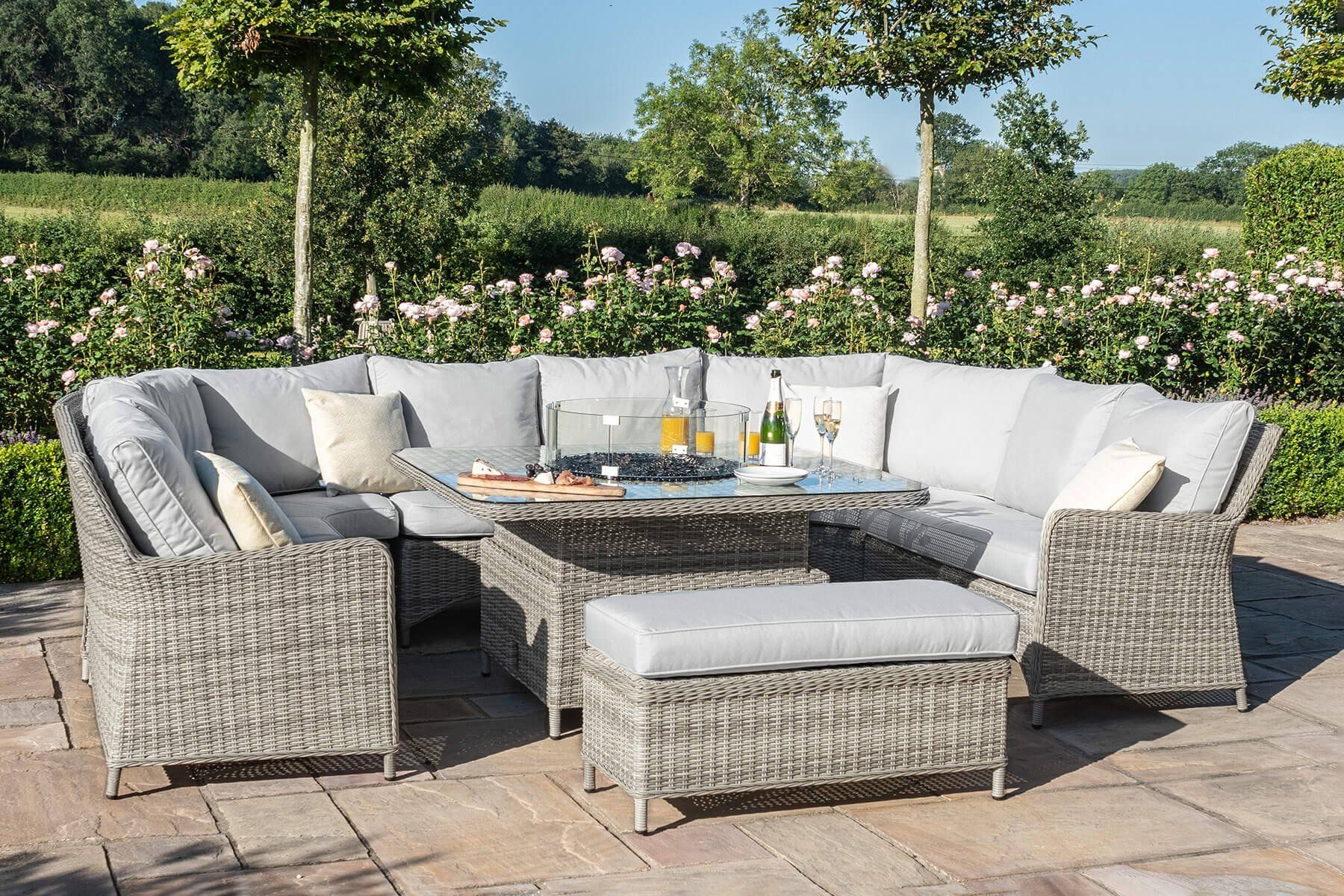 Oxford royal corner best sale dining sofa set