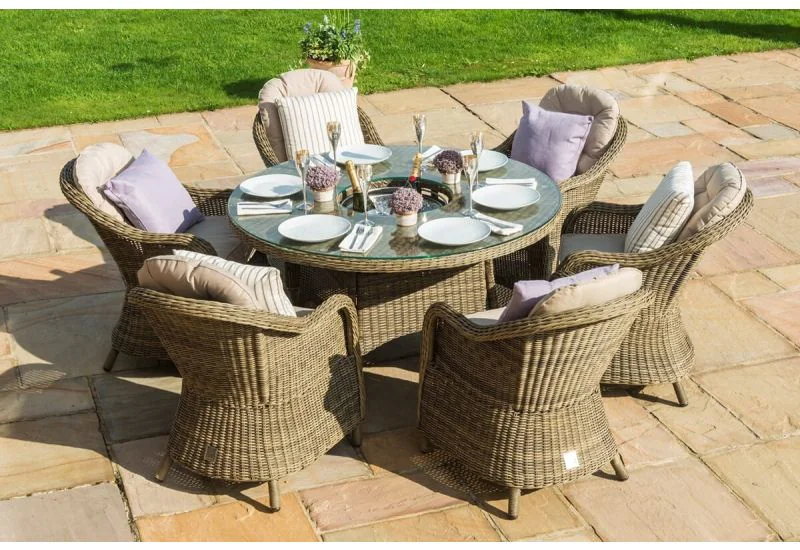 Maze Rattan Winchester 6 Seat Round Heritage Dining Set With Ice Bucket
